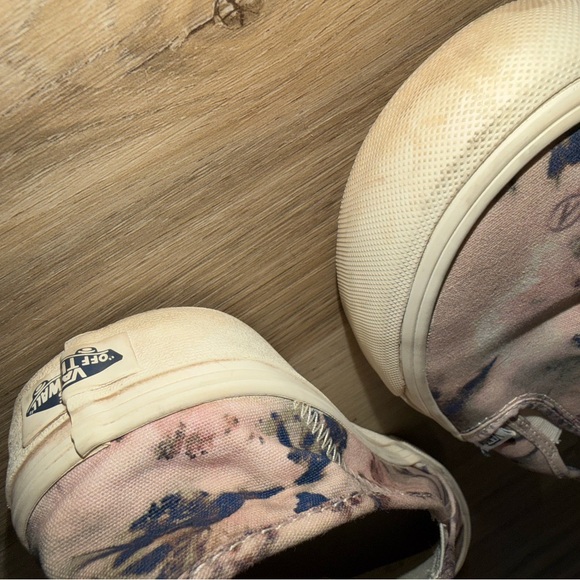 Vans Floral Dye Slip On Shoes - Picture 4 of 7